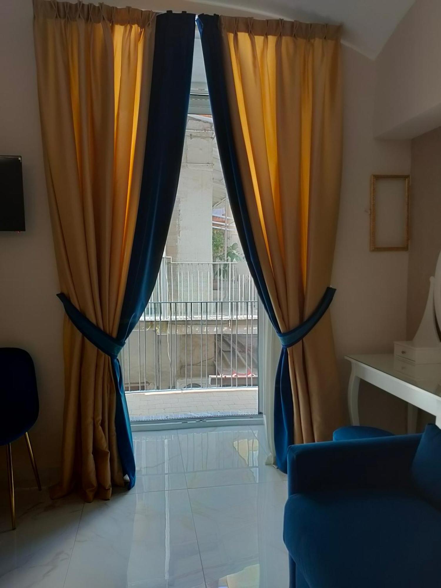 Отель Napoli Sogno Infinito Экстерьер фото