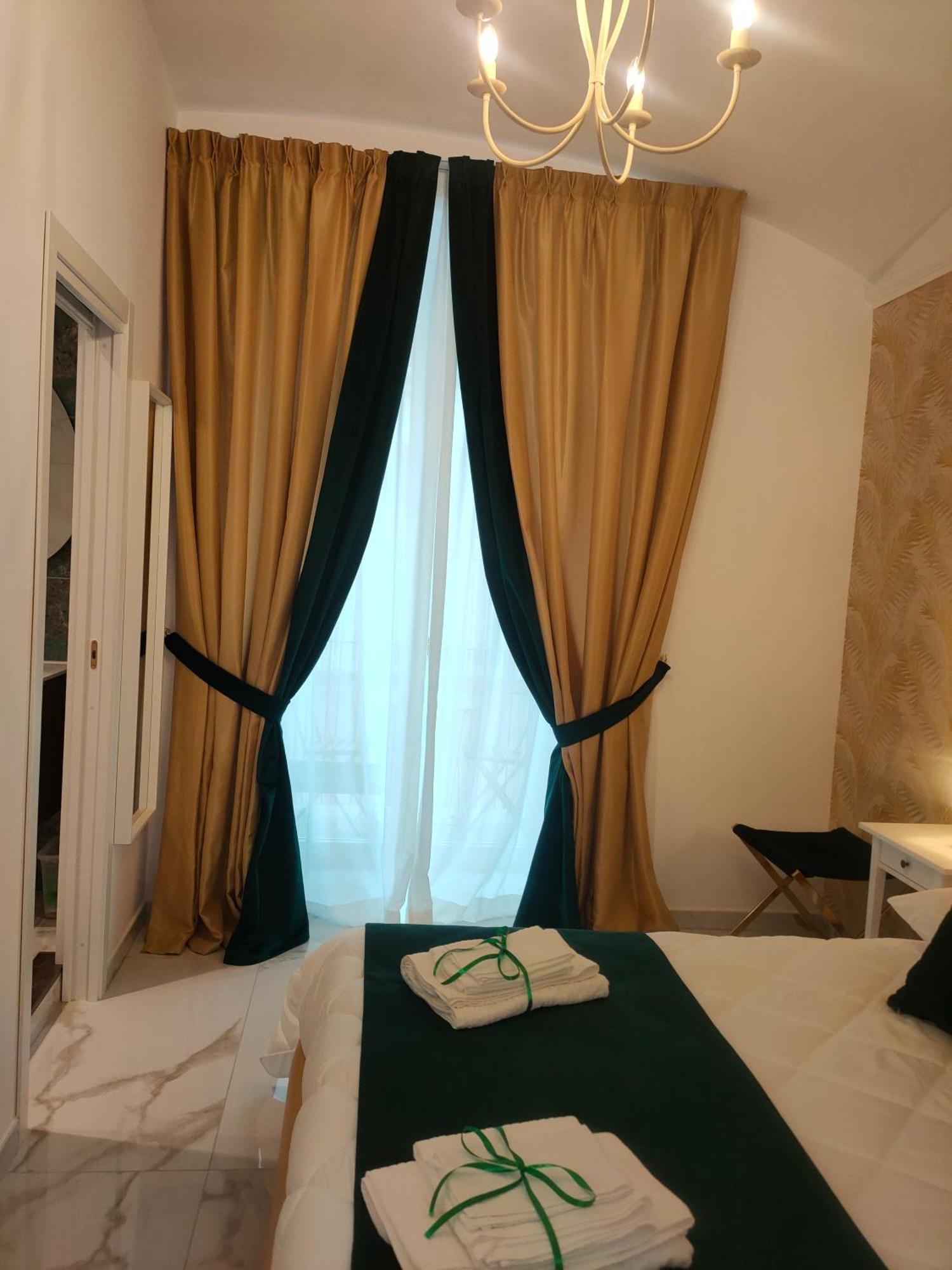 Отель Napoli Sogno Infinito Экстерьер фото